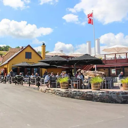 4 Person Holiday In Gudhjem