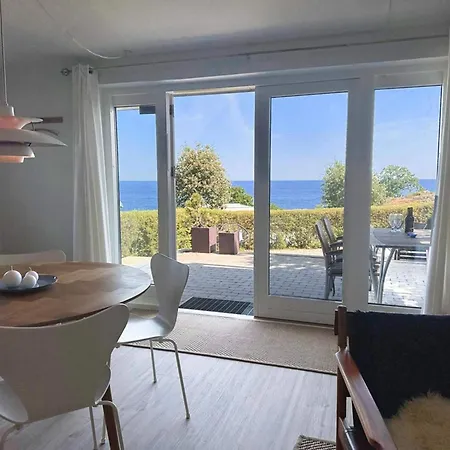 Σπίτι διακοπών 4 Person Holiday In *